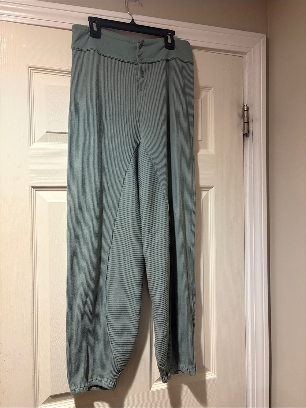 Free People Most Wanted Ribbed Joggers in Sage XS *Call Outs Faded Spots*